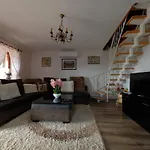 Panorama Nyaralo سزينبيكالا