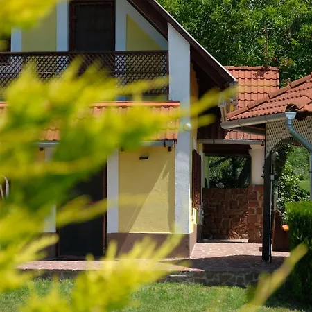 Panorama Nyaralo * Szentbekkalla