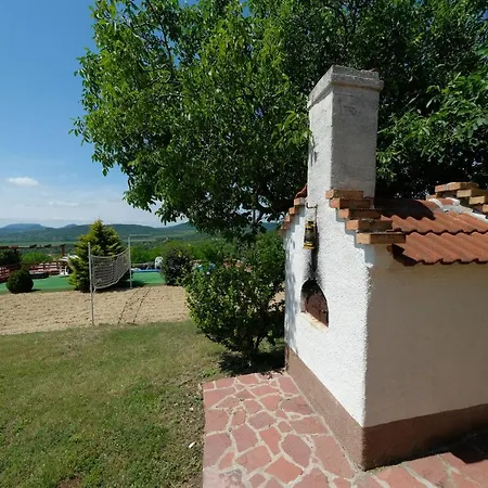 Panorama Nyaralo Hébergement de vacances *