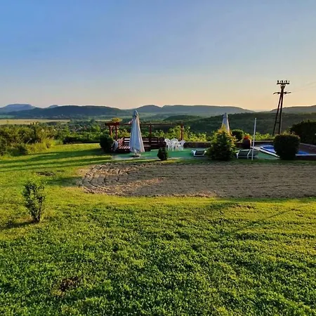 Panorama Nyaralo *